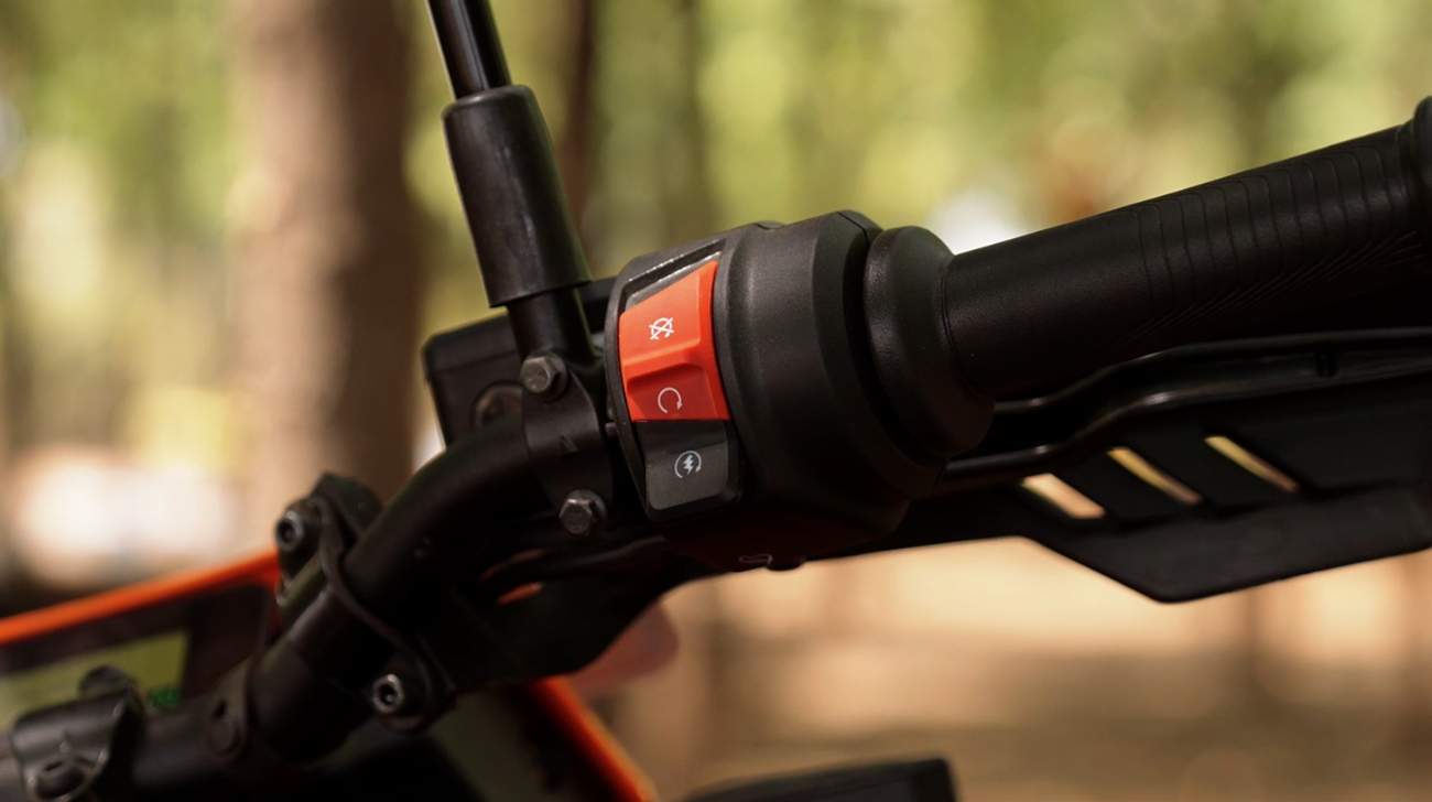 1751607401-ktm 390 Enduro R Star
